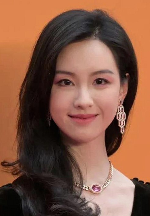 揭秘51黑料与免费版：最新动态与相关资源解析