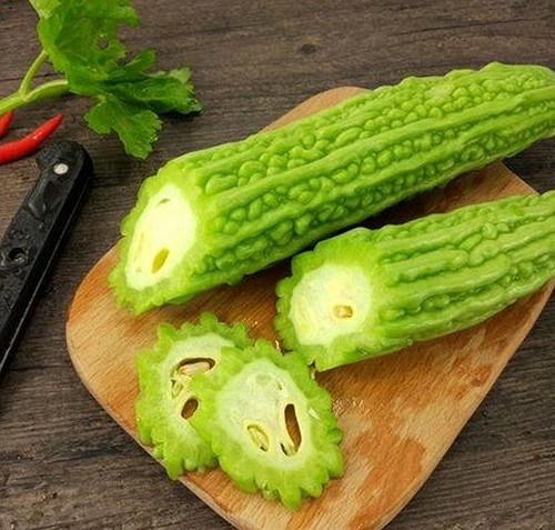 《速度与激情4》最新上线，热血剧情引爆观众期待
