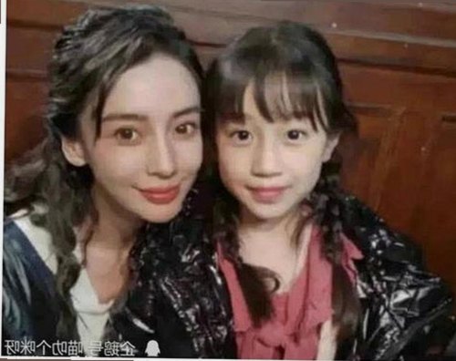 18+触摸互动游戏+黄油苹果免费版：最新现状与背景分析