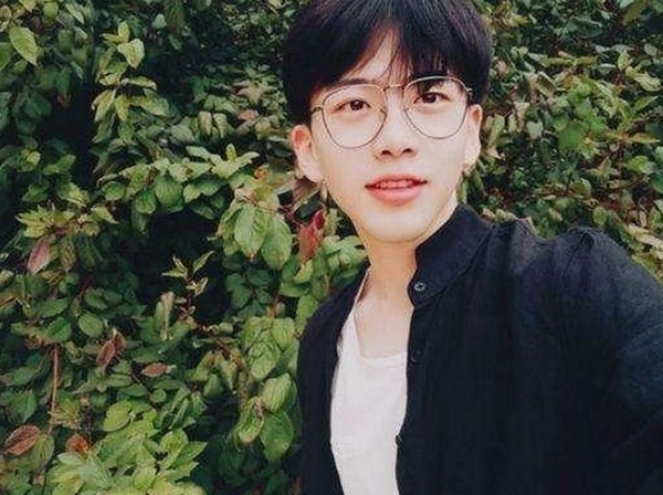 关于91香蕉官方版下载的详细介绍及相关资源推荐