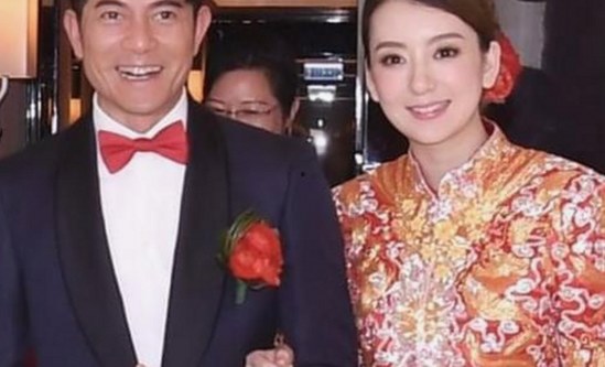 揭秘人物变迁：51黑料官方版免费版引领娱乐新风潮